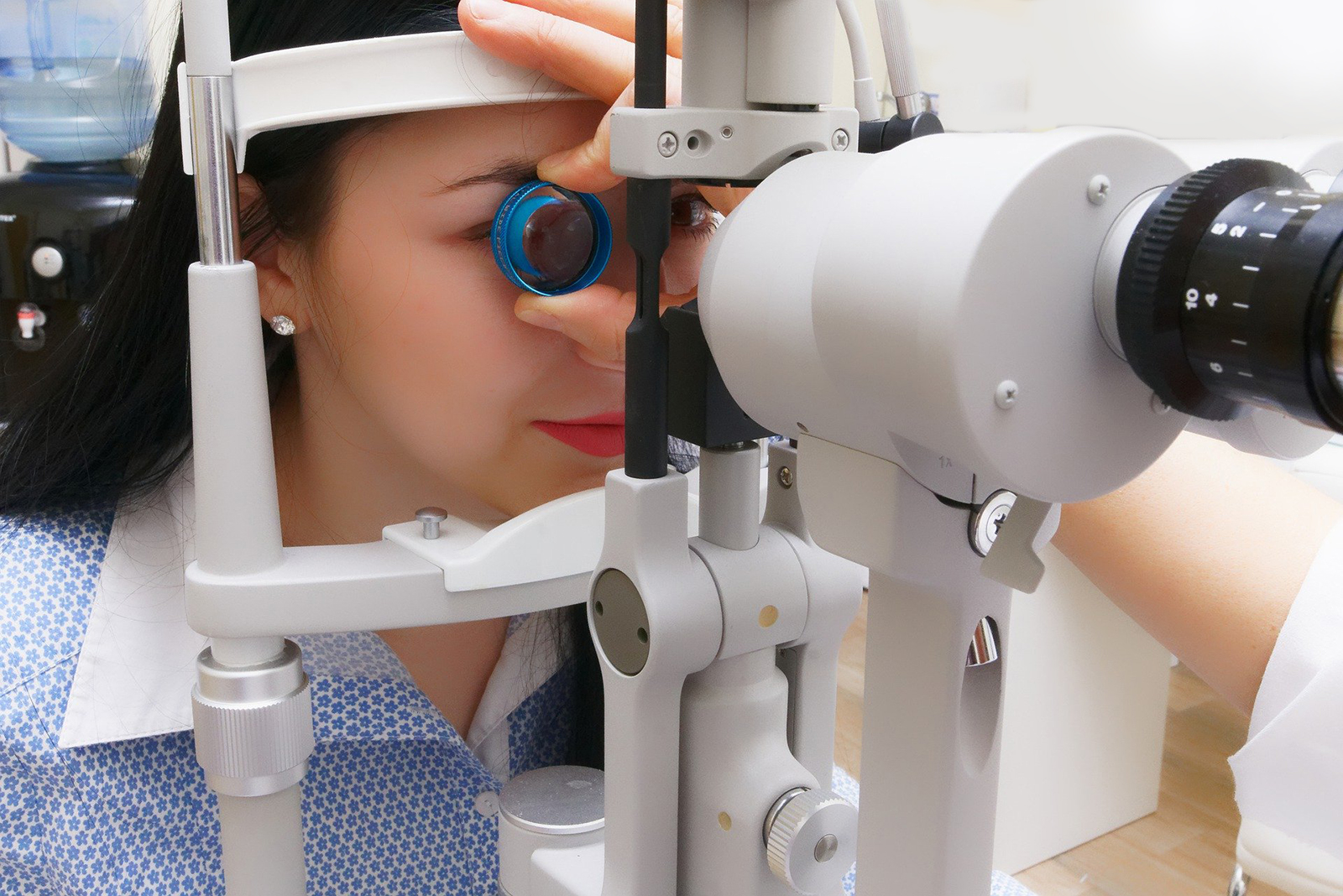 眼の検査